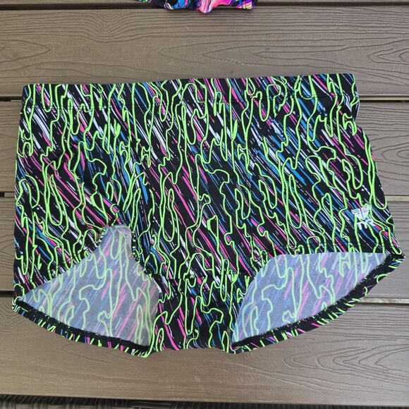 TYR Durafast Men Squiggles Black/multi Allover Swim Suit Trunks Sz 30 New No Tag - Picture 1 of 4